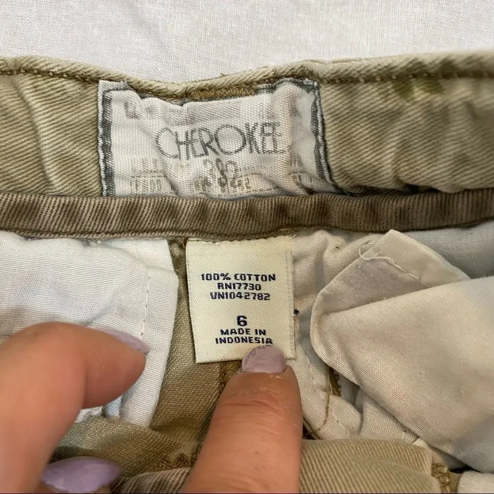 Lot of two‎ Pairs of Boys Cherokee Shorts Size 6